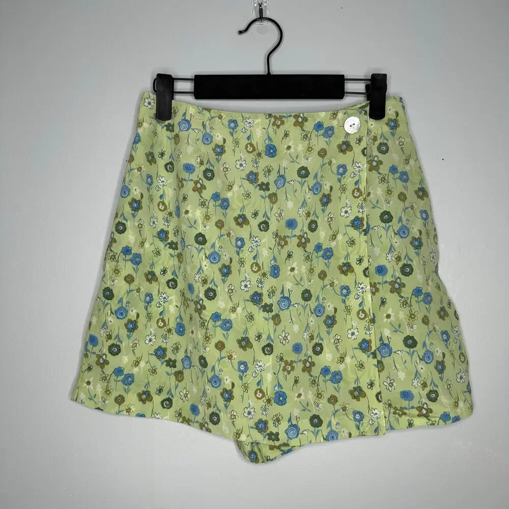 A.‎ Byer Floral Skort Women Size 7 Lime Green EUC Vintage 90s Style Mini Skirt